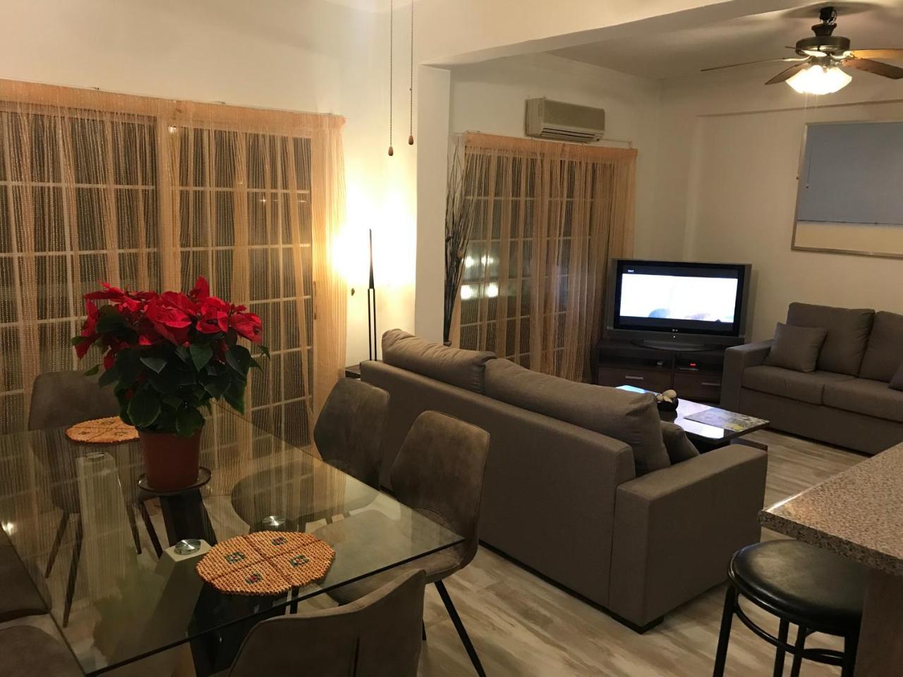 Panoramic Sea View Apartments Larnaca Extérieur photo